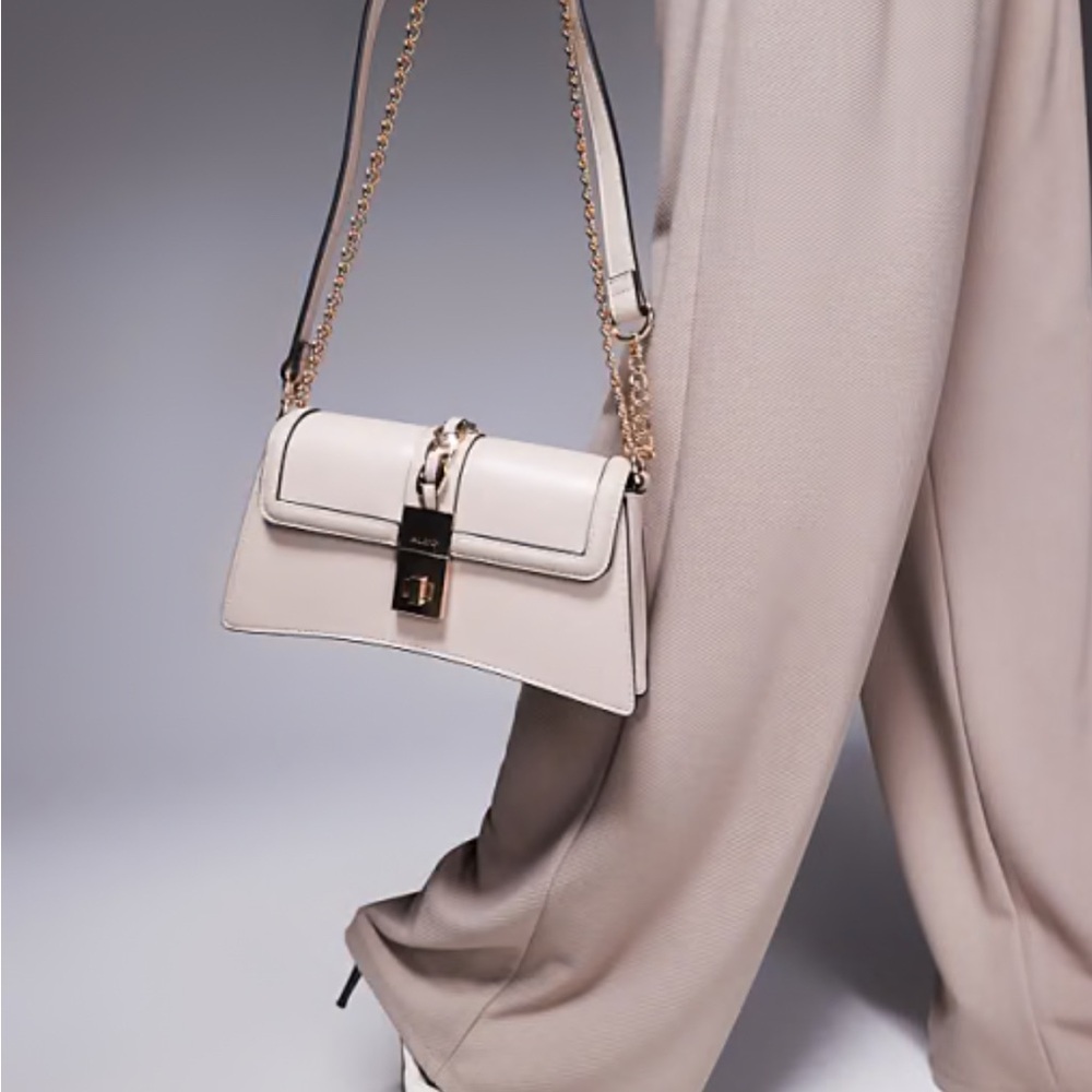ALDO Flap Shoulder Bag with Clasp Detail in Cream